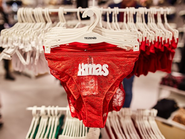 Tezenis underwear store shopping Spain Stock Photo - Alamy